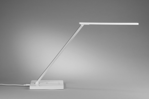 VELIA Desk lamp with wireless charger