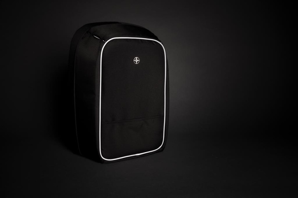  Swiss Peak ruksak za laptop sa zaštitom protiv krađe
