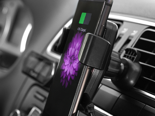 SPECTAR Gravity air vent car phone holder and charger - PIXO
