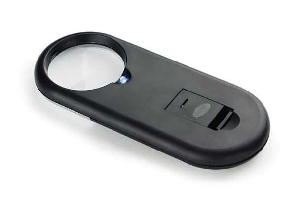  Magnifying glass with LED flash