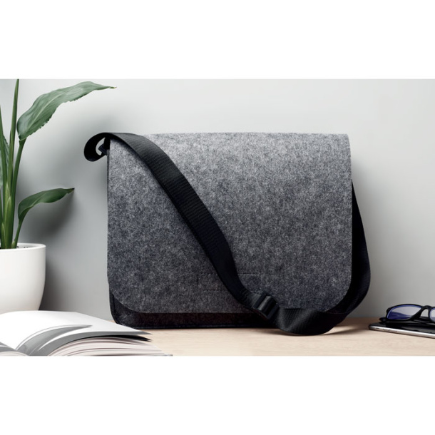 BAGLO torba za laptop od RPET flisa