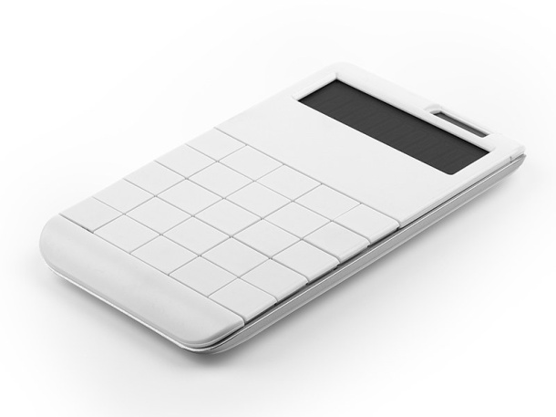 AXIOM calculator without printed numbers