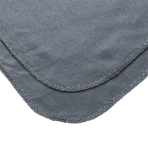  Fleece blanket in pouch