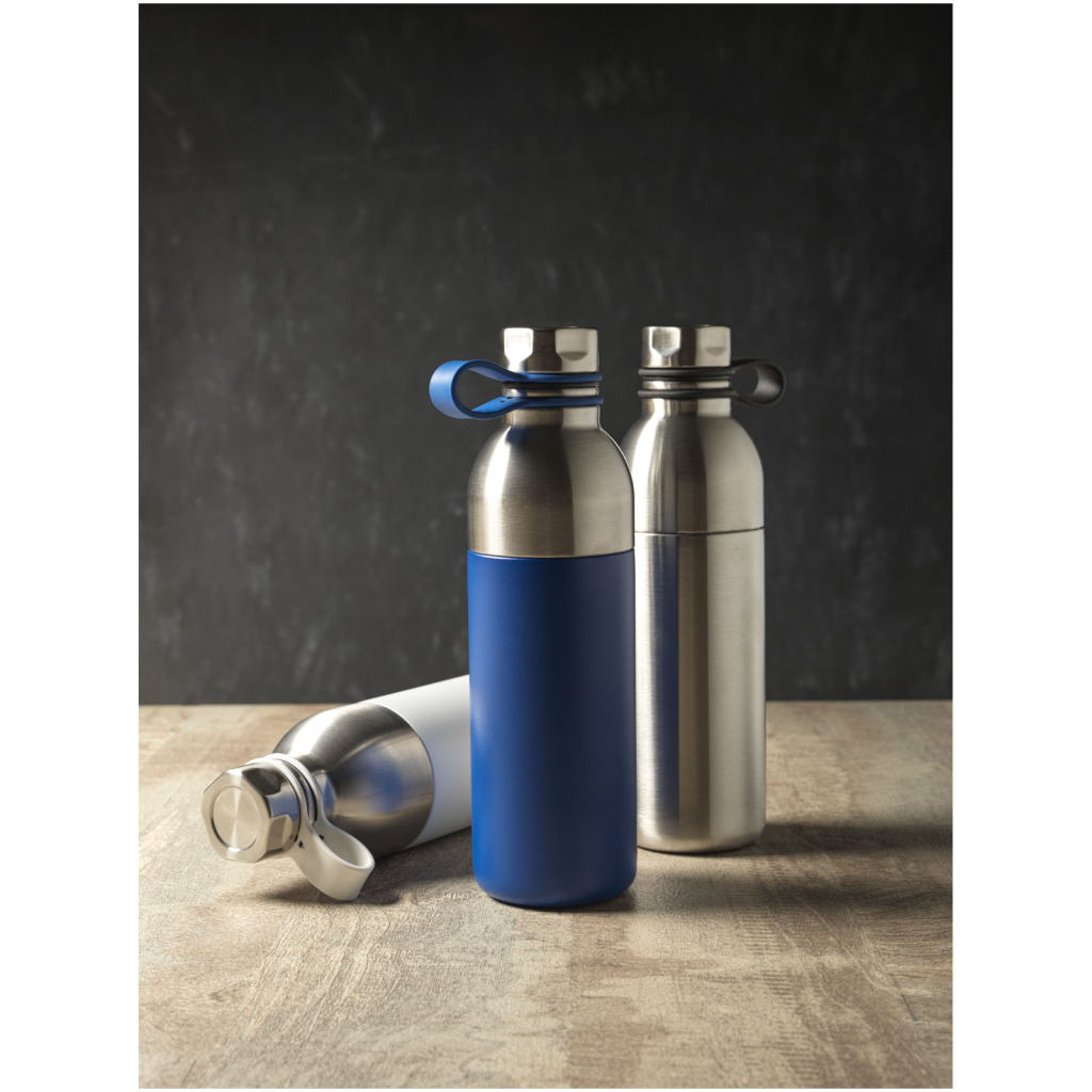 Vacuum clearance insulated bottle