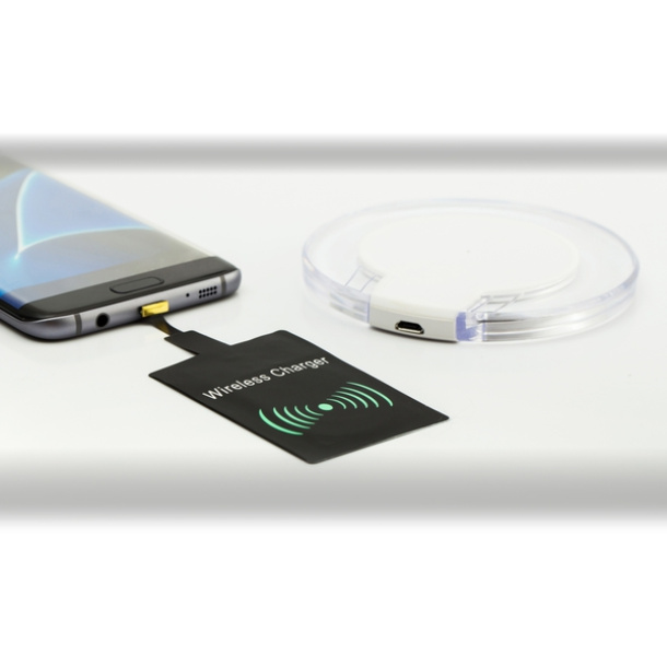 CHARGE READY wireless charging adapter