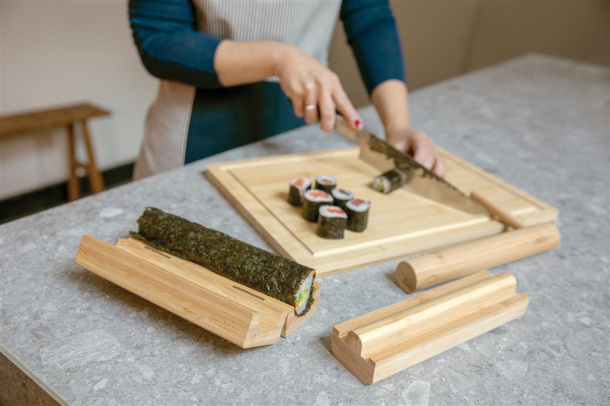 Ukiyo bamboo sushi making set