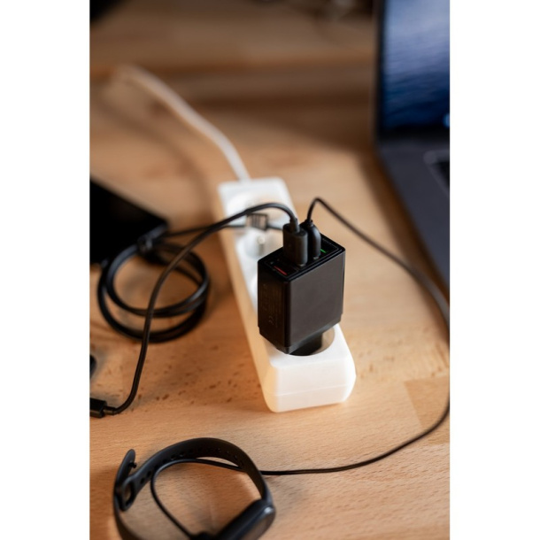  USB wall charger with 4 USB ports