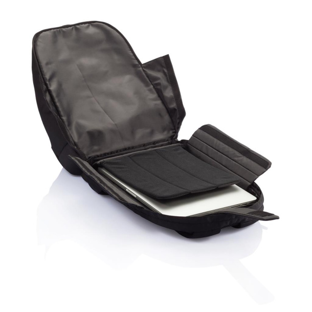  Impact AWARE™ Universal ruksak za laptop