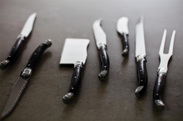  VINGA Gigaro cheese knives