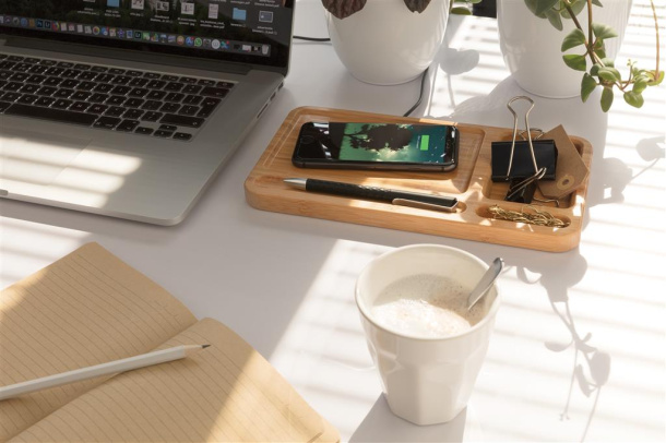  FSC® Bamboo desk organizer 10W wireless charger
