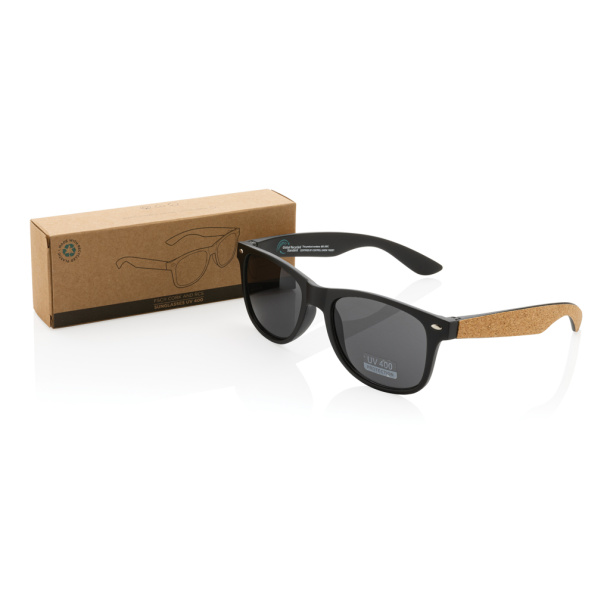  GRS recycled PC plastic sunglasses with FSC® cork
