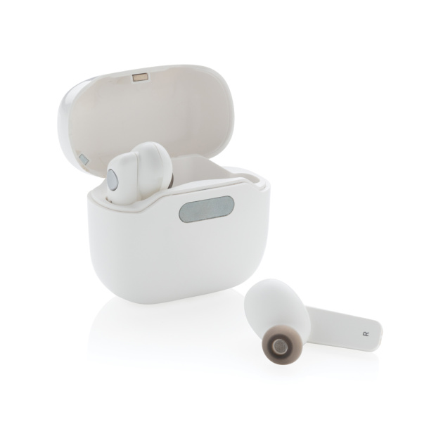  TWS earbuds in UV-C sterilizing charging case